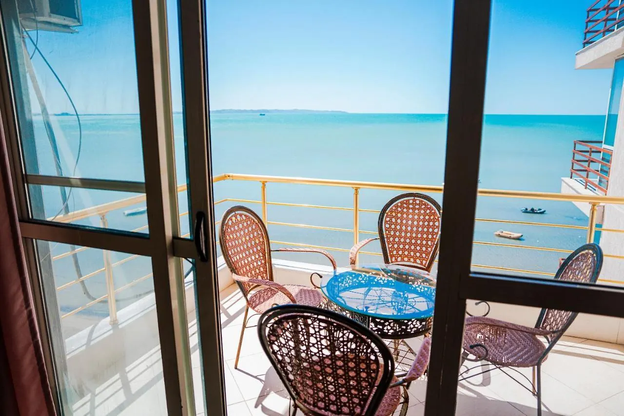 Apartament Cds Durrës 아파트